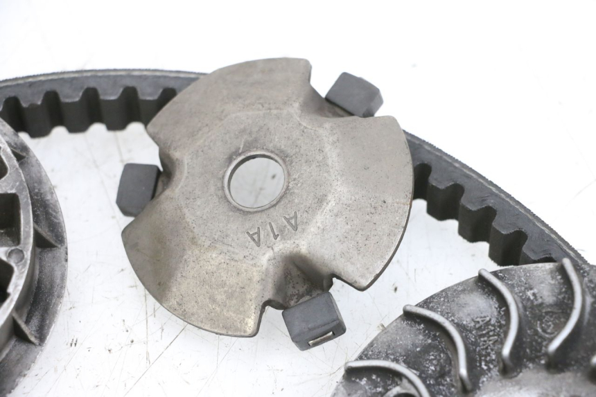 photo de VARIOMATIK SYM ORBIT III 3 4T 50 (2021 - 2025) - Zoom auf Komponenten