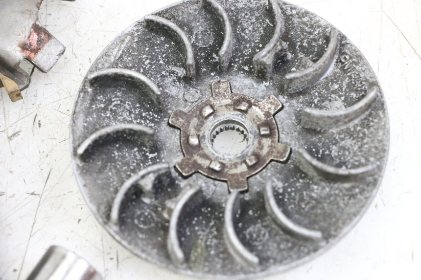 photo de VARIOMATIK PEUGEOT SPEEDFIGHT 3 LC 2T 50 (2009 - 2015) - Weitere Ansicht des Artikels