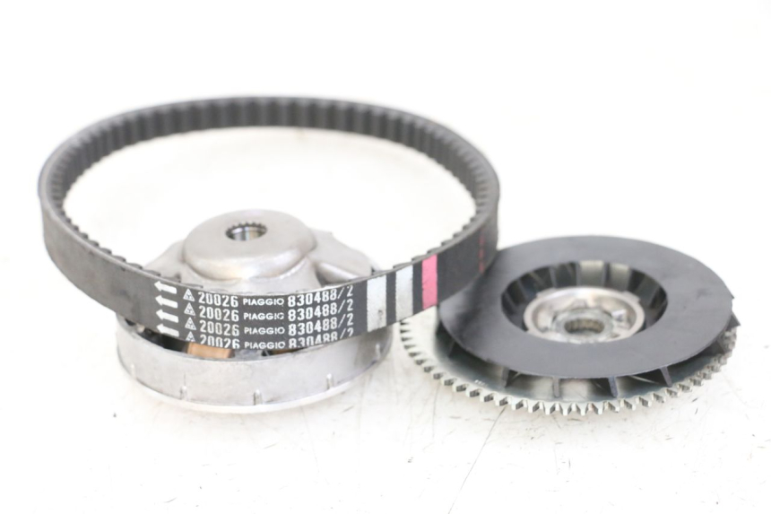 photo de VARIOMATIK PIAGGIO VESPA LX 2T 50 (2005 - 2013) - Detailansicht des Bauteils