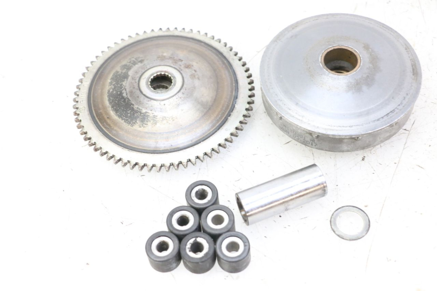 photo de VARIOMETER PIAGGIO ZIP 4T 50 (2018 - 2020) - Details der Befestigungspunkte