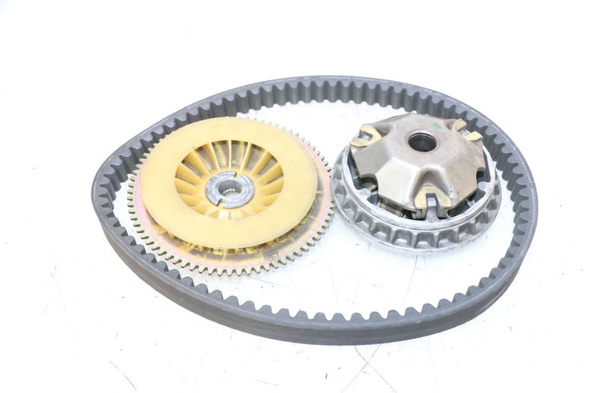 photo de VARIOMATIK PEUGEOT SATELIS COMPRESSOR K15 125 (2006 - 2009) - Detailansicht des Bauteils