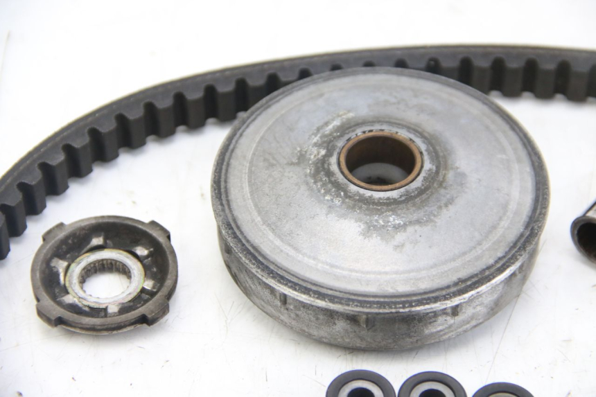 photo de VARIATOR APRILIA SCARABEO 4T 50 (2009 - 2017) - Hochauflösende Nahaufnahme