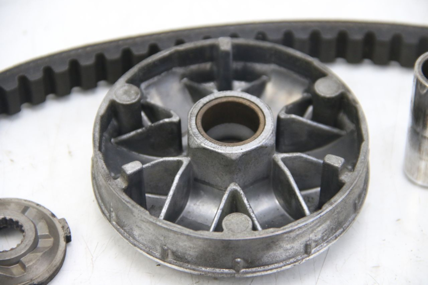 photo de VARIATOR APRILIA SCARABEO 4T 50 (2009 - 2017) - Oberflächenzustand und Material