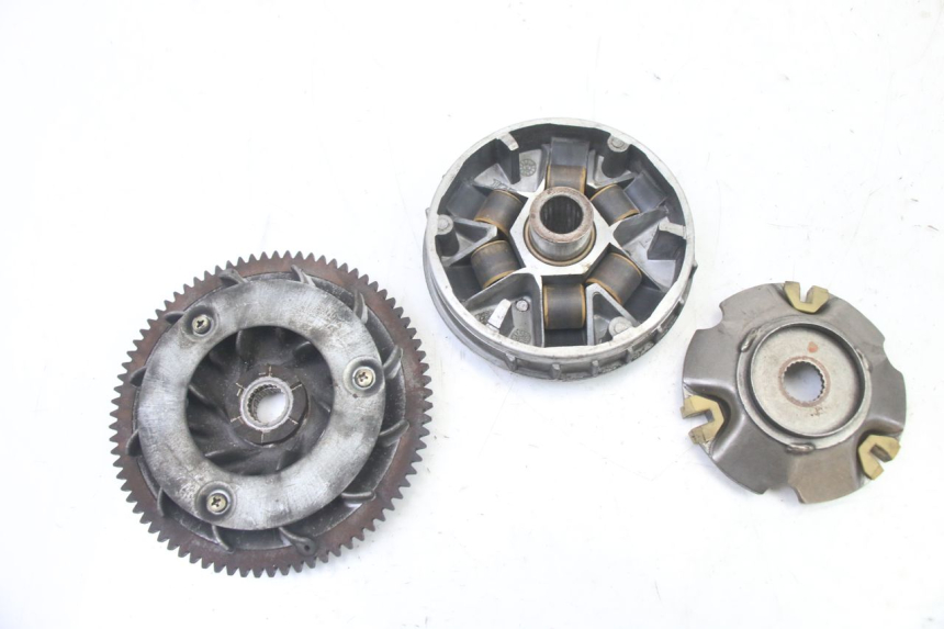 photo de VARIOMATIK APRILIA SCARABEO GT TOURING 125 (1999 - 2005) - Zoom auf Gebrauchszustand