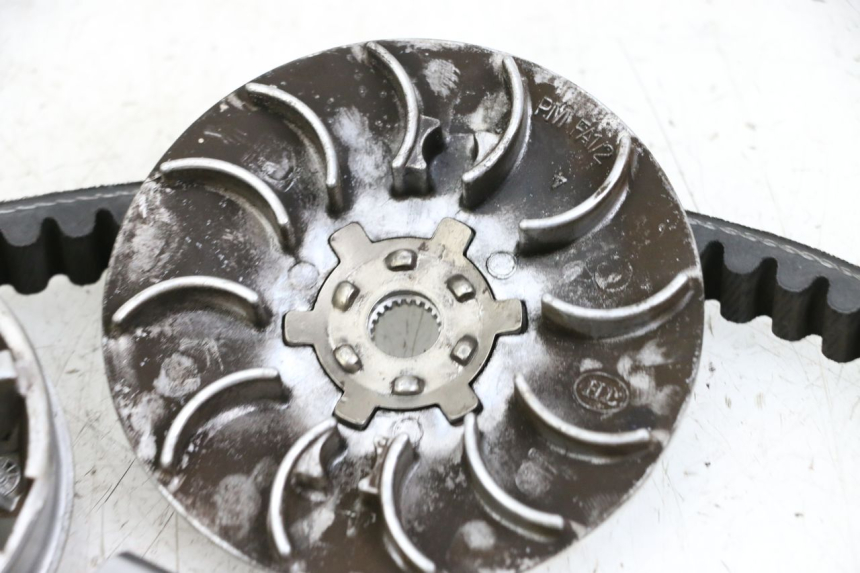 photo de VARIOMATIK PEUGEOT SPEEDFIGHT 4 2T 50 (2015 - 2019) - Oberflächenzustand und Material