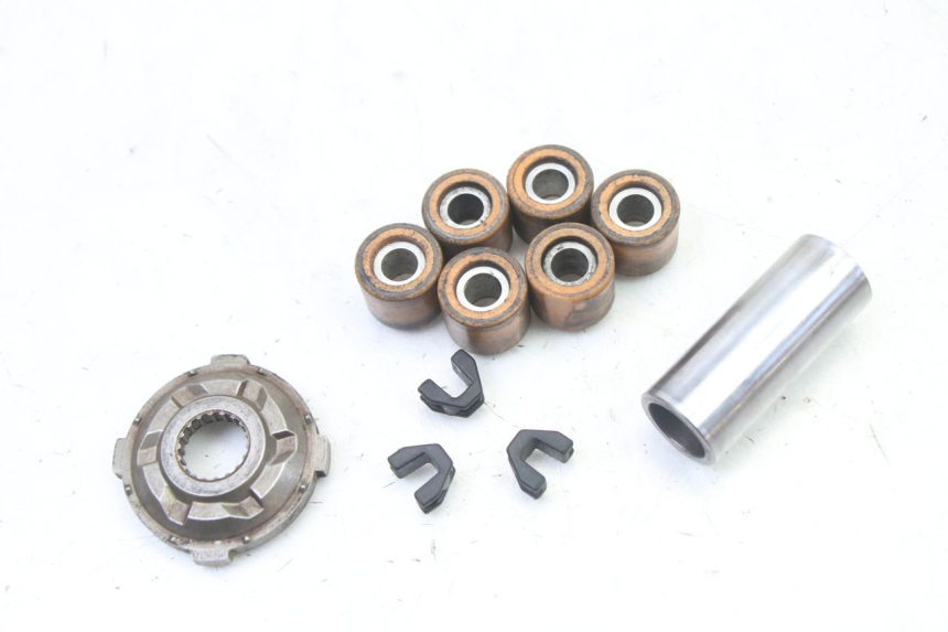 photo de VARIOMATIK APRILIA SR 2T 50 (2018 - 2022) - Details der Befestigungspunkte