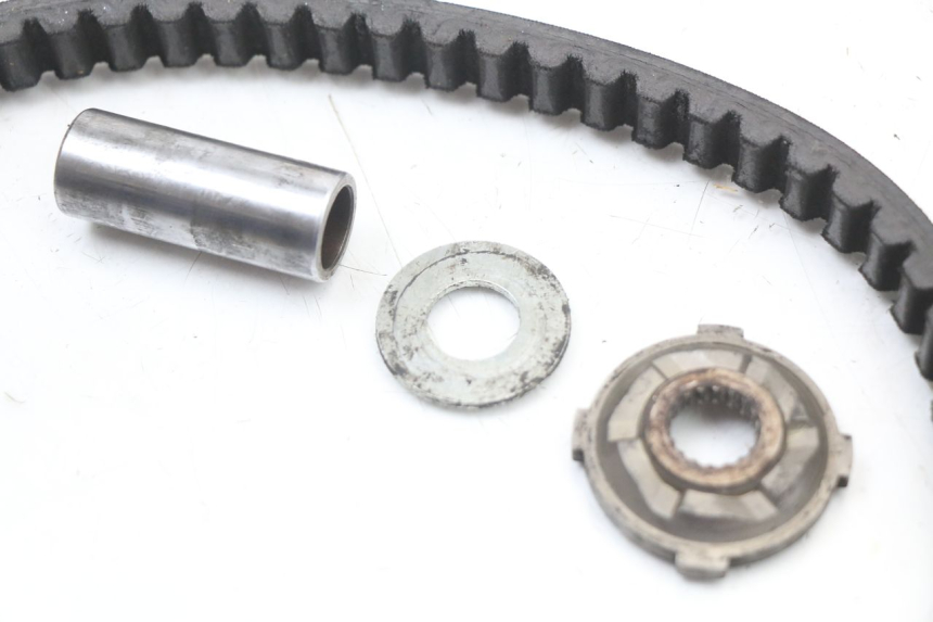 photo de VARIOMATIK APRILIA SR CARB LC 2T 50 (2004 - 2012) - Oberflächenzustand und Material