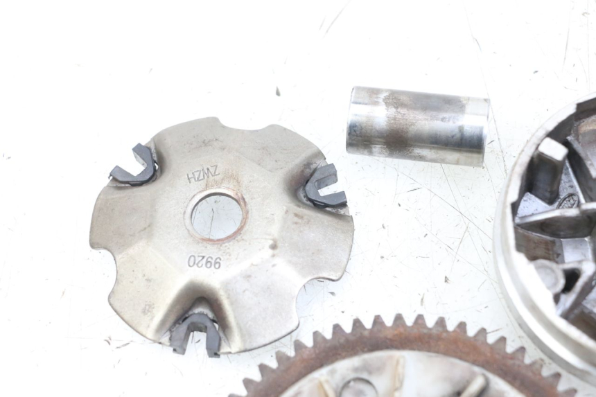 photo de Variator VASTRO STREET X 4T 50 (2016 - 2021) - Details der Befestigungspunkte