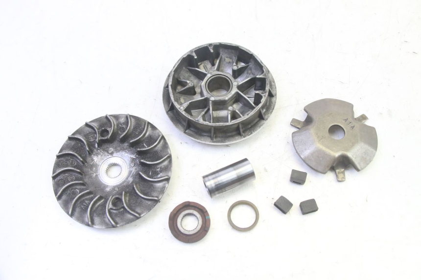 photo de VARIOMATIK PEUGEOT TWEET PRO EFI 4T 50 (2021 - 2022) - Hauptansicht