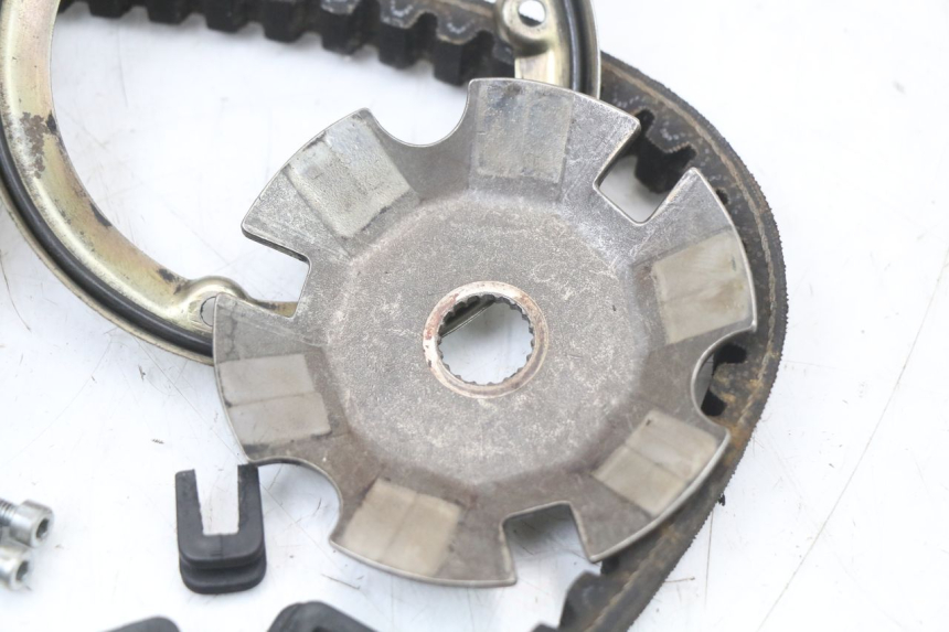 photo de VARIOMETER PIAGGIO TYPHOON 80 (1994 - 1997) - Details der Befestigungspunkte