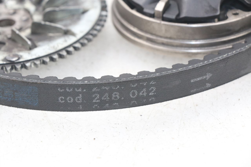 photo de VARIOMATIK PEUGEOT VIVACITY 100 (1999 - 2008) - Detailansicht des Bauteils