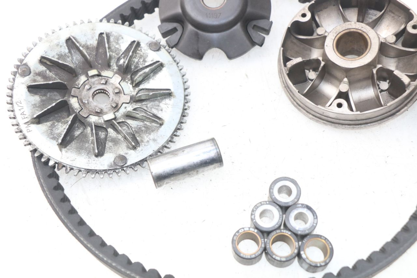 photo de VARIOMATIK PEUGEOT VIVACITY 100 (1999 - 2008) - Oberflächenzustand und Material