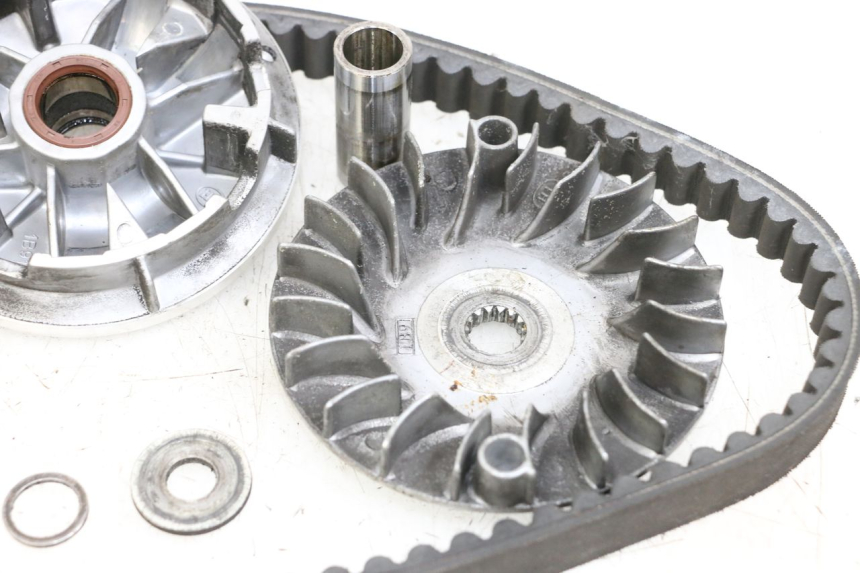 photo de VARIOMETER YAMAHA XMAX X-MAX 125 (2006 - 2009) - Details der Befestigungspunkte