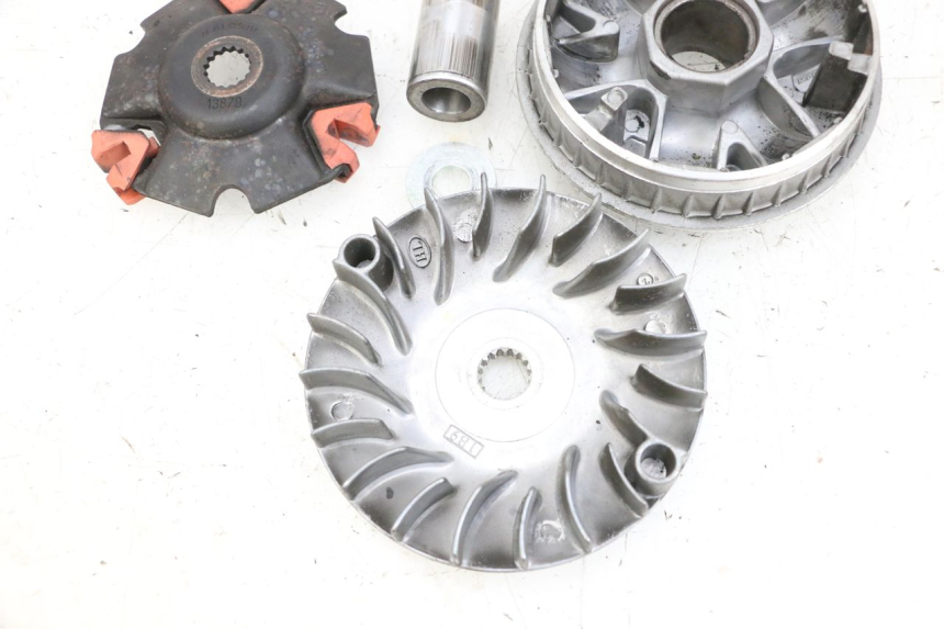 photo de VARIOMETER YAMAHA X-MAX XMAX 125 (2010 - 2013) - Details der Befestigungspunkte