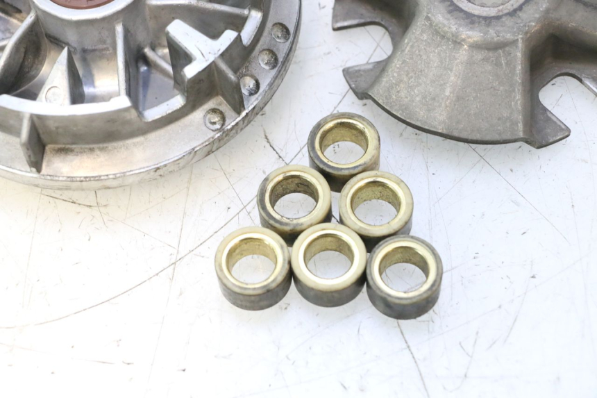 photo de VARIOMETER YAMAHA X-MAX XMAX 125 (2010 - 2013) - Oberflächenzustand und Material