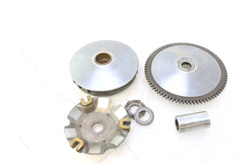 photo de VARIOMATIK PIAGGIO X8 STREET 125 (2006 - 2007) - Oberflächenzustand und Material