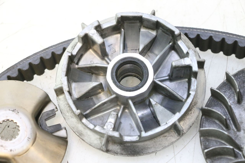 photo de VARIOMETER YAMAHA YP MAJESTY 125 (1998 - 2001) - Zoom auf Komponenten