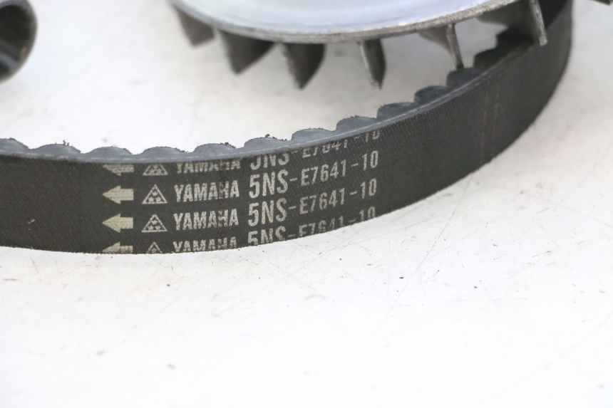 photo de VARIOMETER YAMAHA YP MAJESTY 125 (1998 - 2001) - Alternative Perspektive