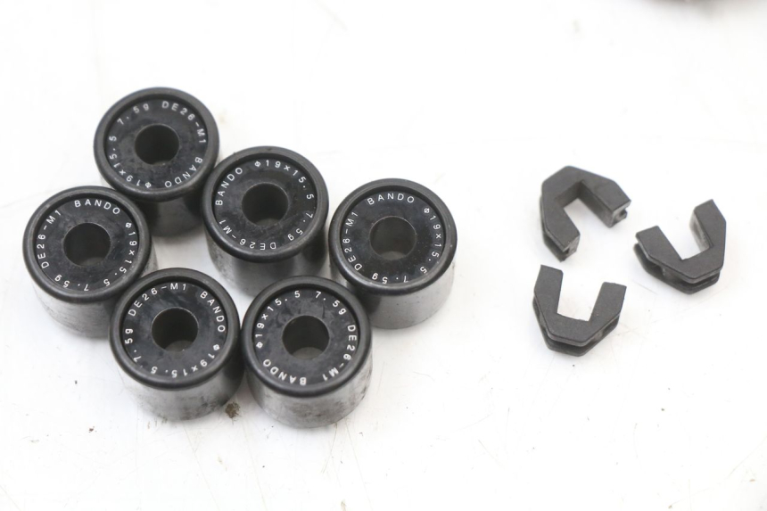 photo de VARIOMETER PIAGGIO ZIP 2T 50 (2009 - 2019) - Details der Befestigungspunkte