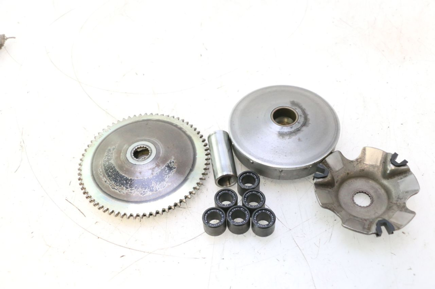 photo de VARIOMATIK PIAGGIO ZIP IGET 4T 50 (2021 - 2023) - Alternative Perspektive
