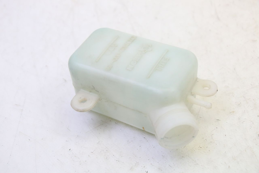 photo de KÜHLWASSERBEHÄLTER QUADRO 4 4D 350 (2015 - 2018) - Detailansicht des Bauteils