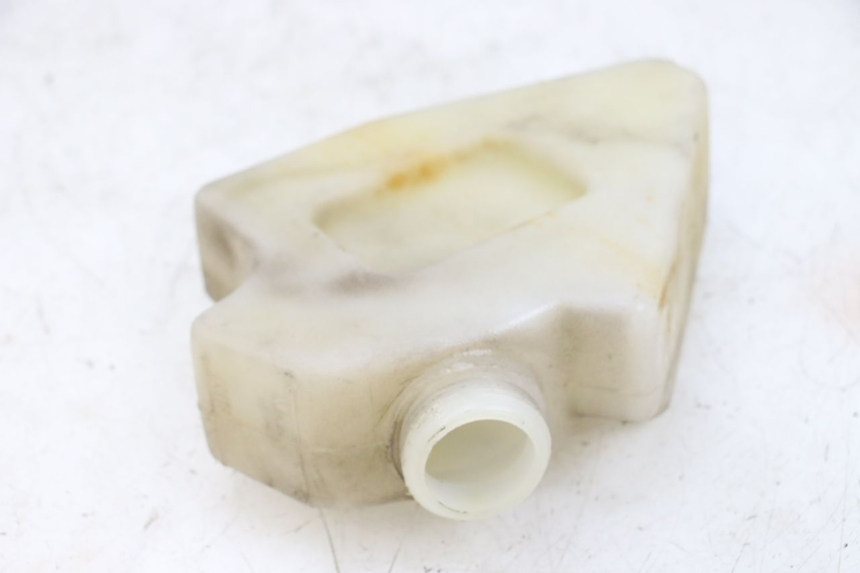 photo de KÜHLWASSERBEHÄLTER ADIVA AD3 300 (2014 - 2020) - Technische Nahaufnahme