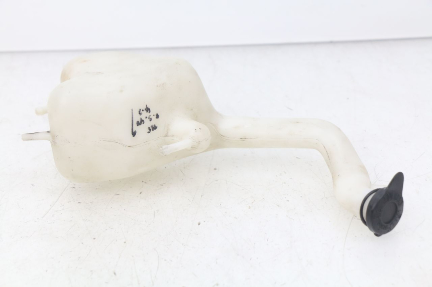 photo de KÜHLWASSERBEHÄLTER HONDA CBR R 125 (2003 - 2006) - Detailansicht des Bauteils