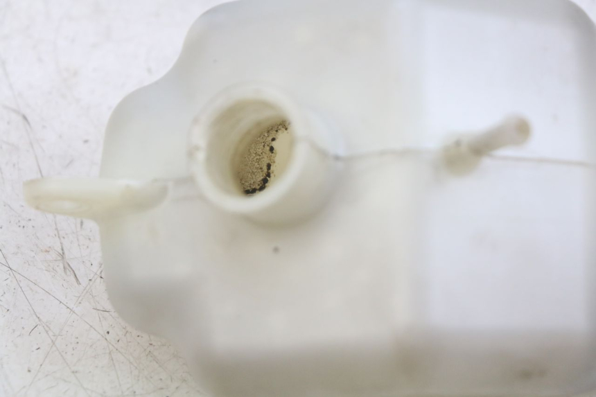 photo de AUSGLEICHSBEHÄLTER PEUGEOT CITYSTAR 125 (2011 - 2017) - Detailansicht des Bauteils