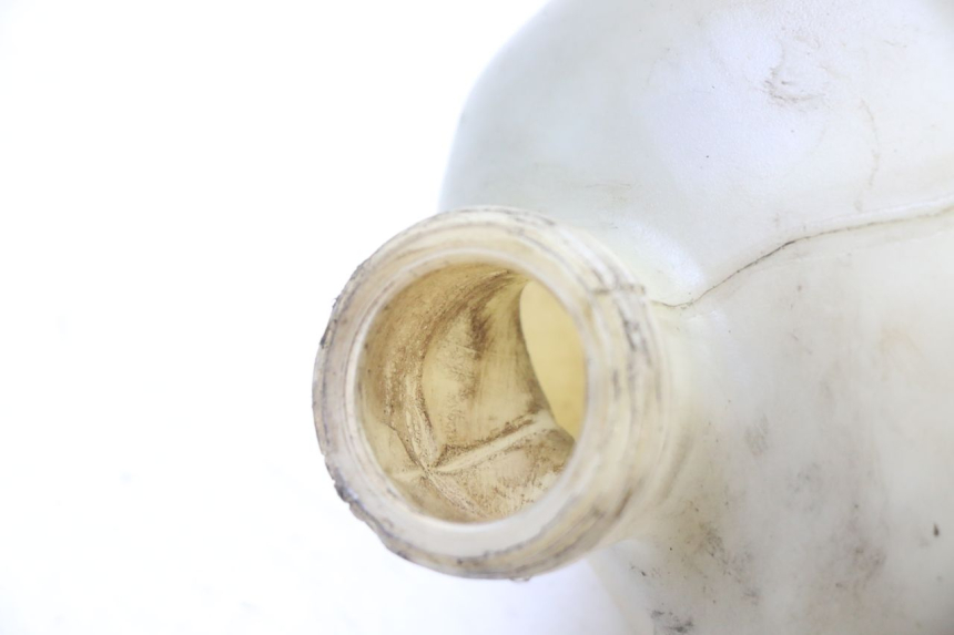 photo de AUSGLEICHSBEHÄLTER PEUGEOT ELYSEO 125 (1999 - 2004) - Technische Nahaufnahme