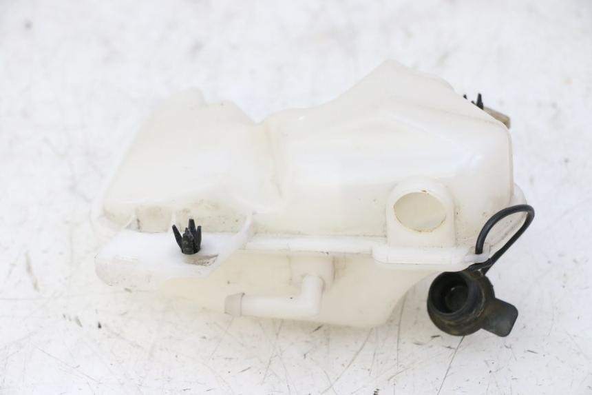 photo de KÜHLWASSERBEHÄLTER BMW G310 R 310 (2016 - 2020) - Zoom auf Gebrauchszustand