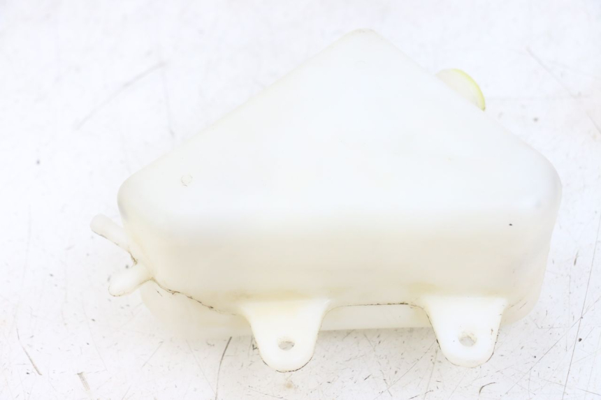 photo de KÜHLWASSERBEHÄLTER HYTRACK HY S 4X4 410 (2013 - 2016) - Zoom auf Gebrauchszustand