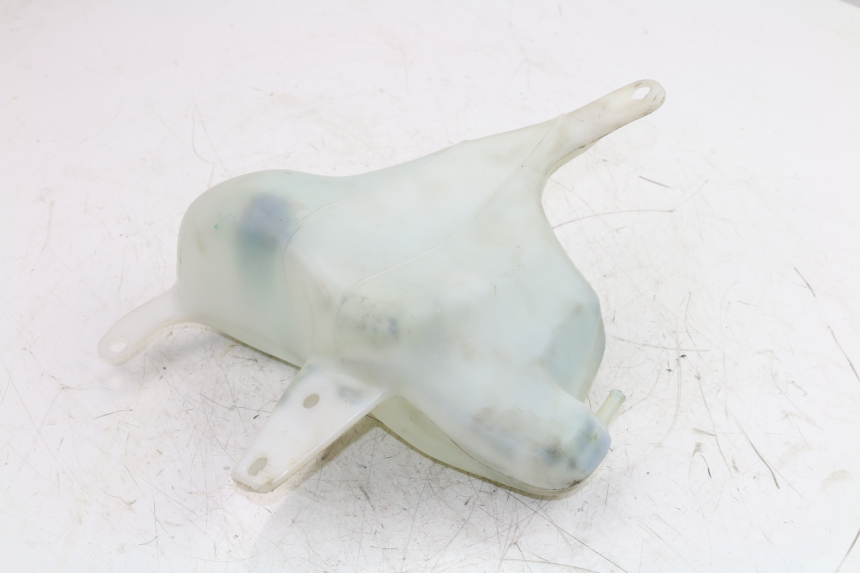 photo de KÜHLWASSERBEHÄLTER DUCATI ST3 992 (2006 - 2008) - Detailansicht des Bauteils