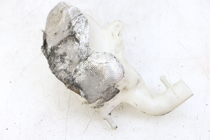 photo de KÜHLWASSERBEHÄLTER SUZUKI GSR 750 (2011 - 2017) - Zoom auf Gebrauchszustand