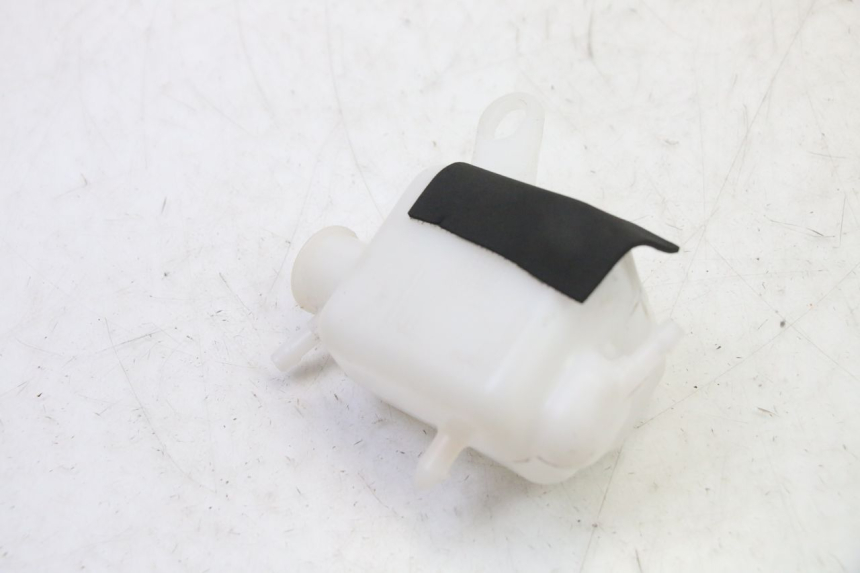 photo de KÜHLWASSERBEHÄLTER YAMAHA XMAX X-MAX 125 (2021 - 2025) - Zoom auf Gebrauchszustand