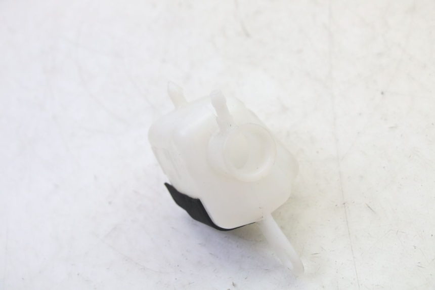 photo de KÜHLWASSERBEHÄLTER YAMAHA XMAX X-MAX 125 (2021 - 2025) - Alternative Perspektive