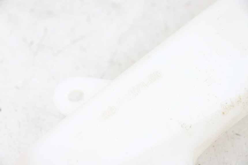 photo de AUSGLEICHSBEHÄLTER YAMAHA XMAX X-MAX 125 (2006 - 2009) - Alternative Perspektive