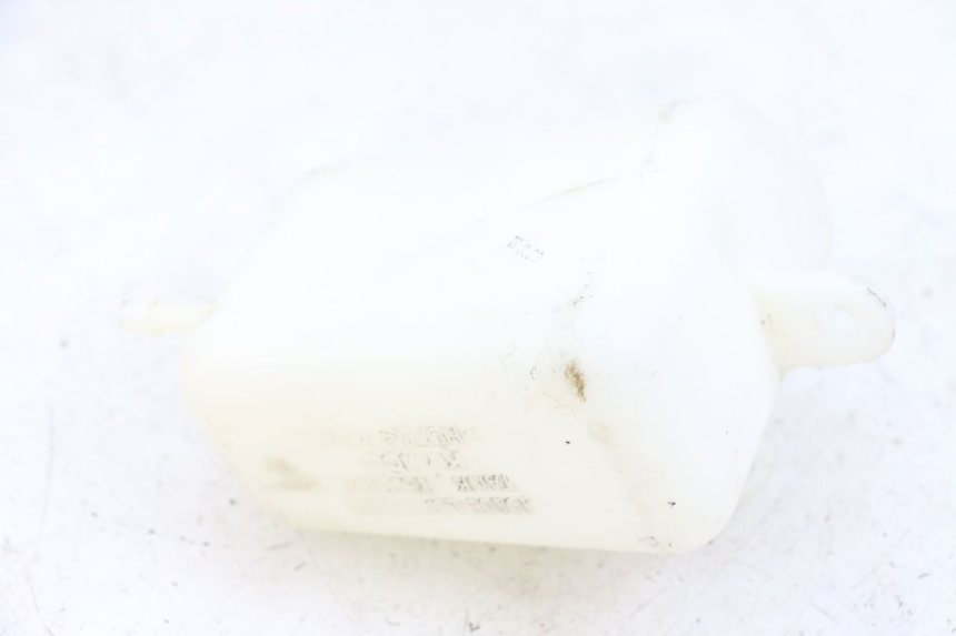 photo de KÜHLWASSERBEHÄLTER KYMCO XCITING 250 (2006 - 2009) - Detailansicht des Bauteils