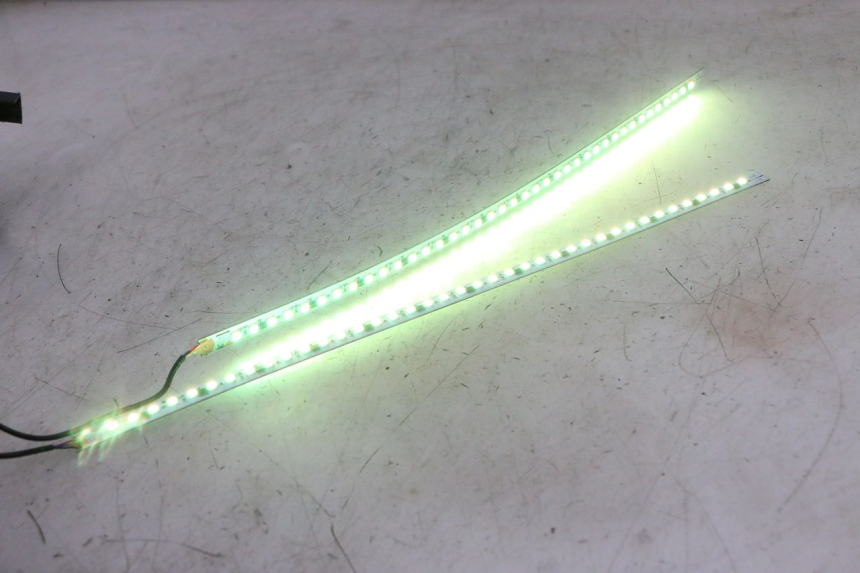 photo de KONTROLLLAMPE DUALTRON AMINIA 1 - Detailansicht des Bauteils