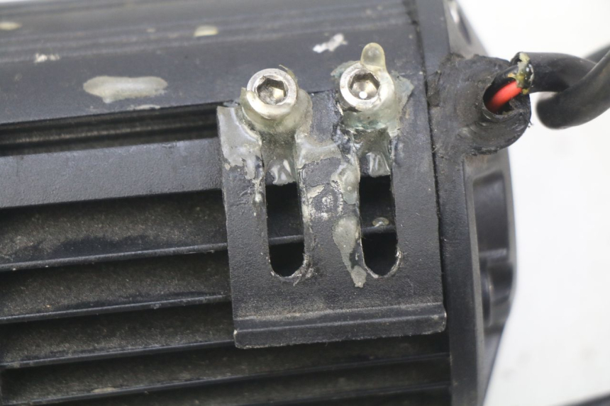 photo de STANDLICHT HONDA CB R 1000 (2018 - 2023) - Weitere Ansicht des Artikels