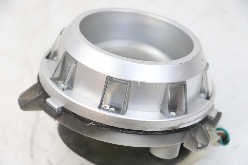 photo de STANDLICHT SYM CROX 4T 50 (2016 - 2023) - Detailansicht des Bauteils