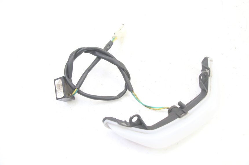 photo de STANDLICHT PEUGEOT KISBEE 4T 50 (2018 - 2022) - Hauptansicht