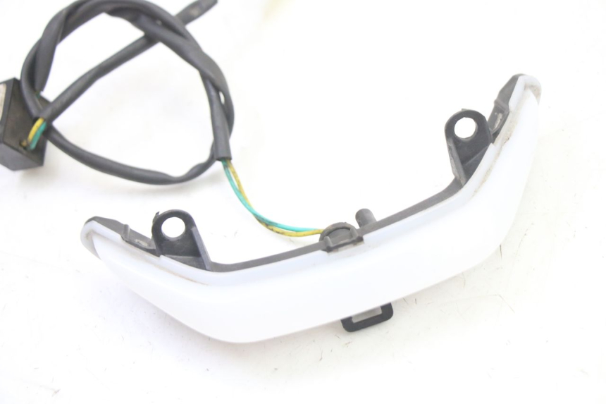 photo de STANDLICHT PEUGEOT KISBEE 4T 50 (2018 - 2022) - Detailansicht des Bauteils