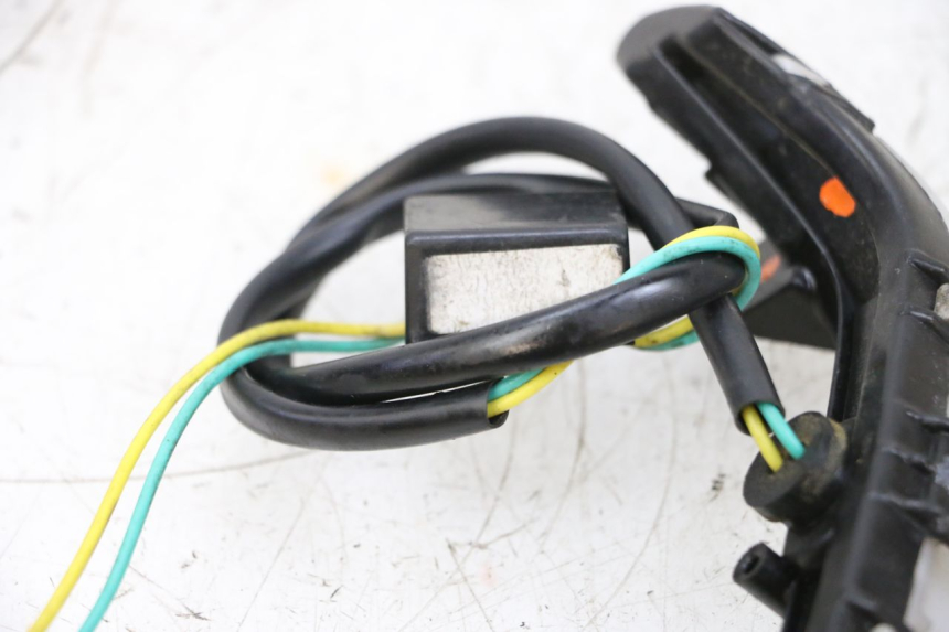 photo de STANDLICHT PEUGEOT KISBEE 4T 50 (2018 - 2022) - Zoom auf Gebrauchszustand