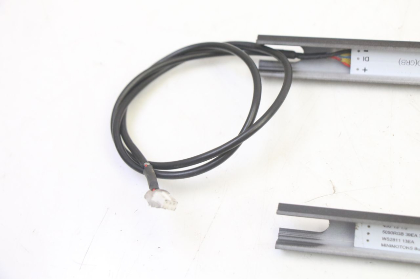 photo de KONTROLLLAMPE DUALTRON MINI SPECIAL 1 - Gesamtansicht des Produkts