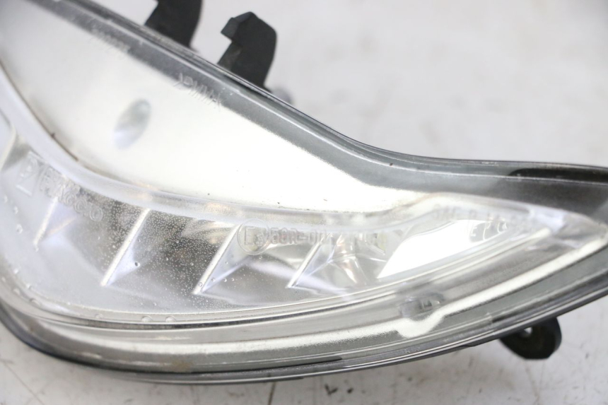 photo de KONTROLLLAMPE PIAGGIO MP3 500 (2014 - 2017) - Details der Befestigungspunkte