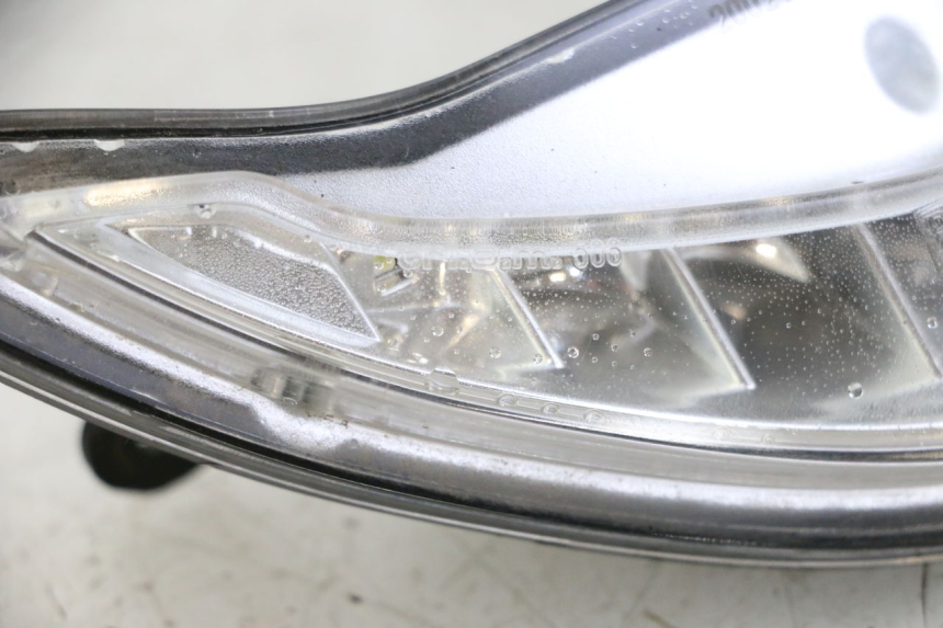 photo de KONTROLLLAMPE PIAGGIO MP3 500 (2014 - 2017) - Oberflächenzustand und Material