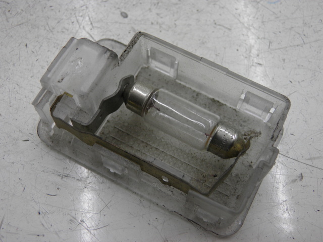 photo de KONTROLLLAMPE PIAGGIO MP3 500 (2011 - 2015) - Detailansicht des Bauteils