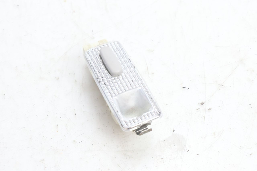 photo de KONTROLLLAMPE PEUGEOT SATELIS 125 (2013 - 2018) - Technische Nahaufnahme