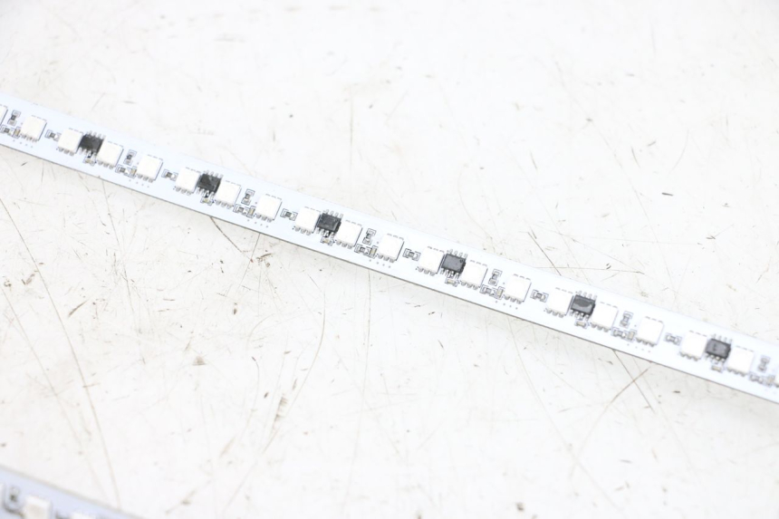 photo de KONTROLLLAMPE DUALTRON VICTOR LIMITED 1 - Geprüftes Gebrauchtteil