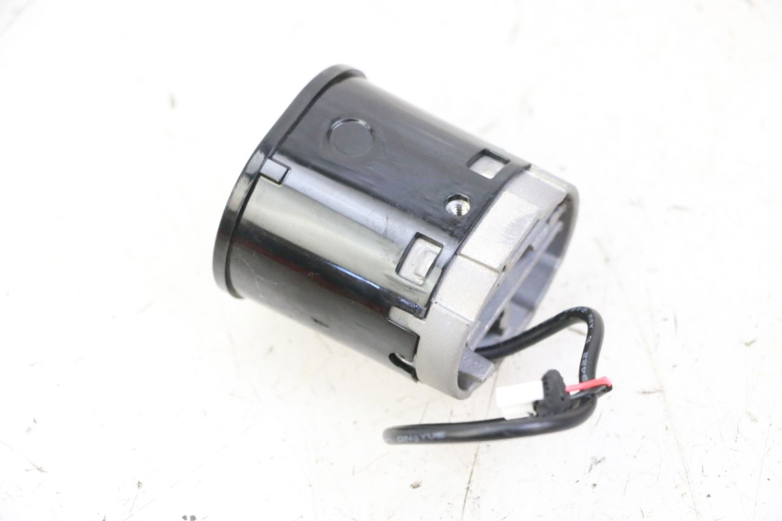 photo de KONTROLLLAMPE SEGWAY NINEBOT ZT3 PRO 1 - Technische Nahaufnahme